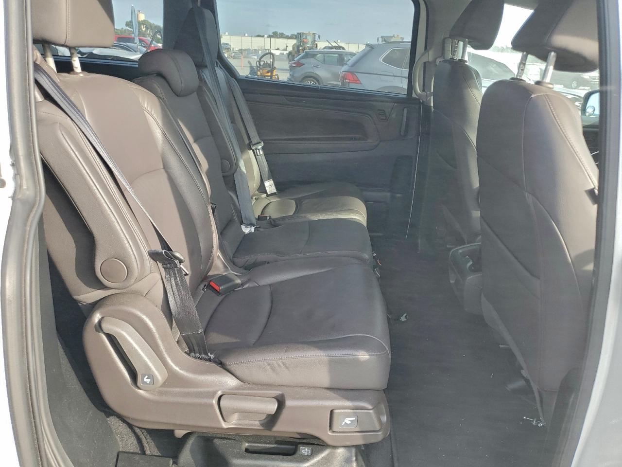 Lot #3315978108 2018 HONDA ODYSSEY EX