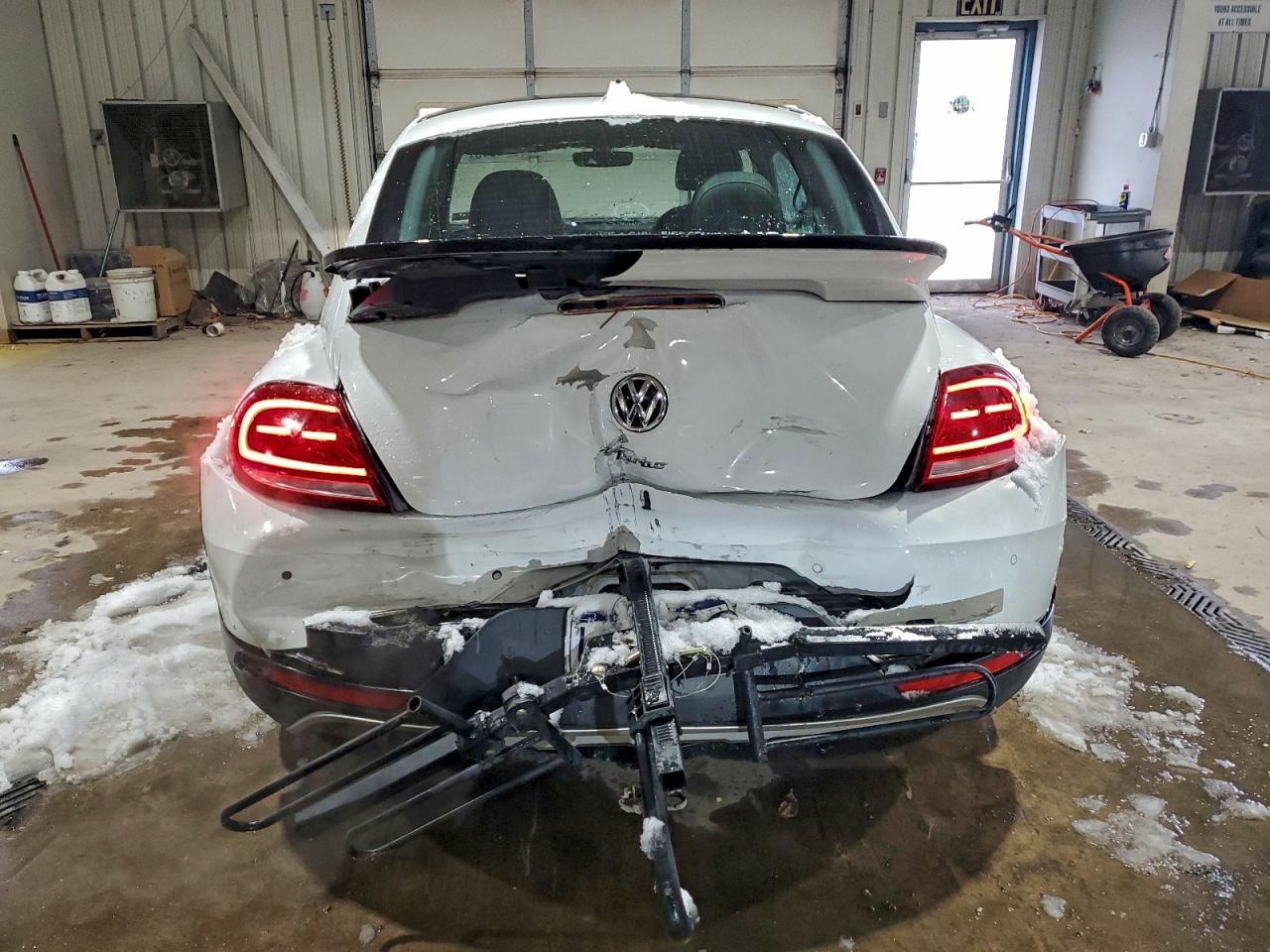 VOLKSWAGEN BEETLE DUNE