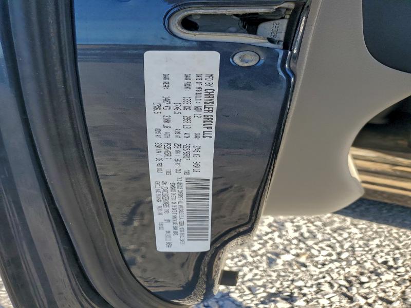 2013 CHRYSLER TOWN & COU #3318991312