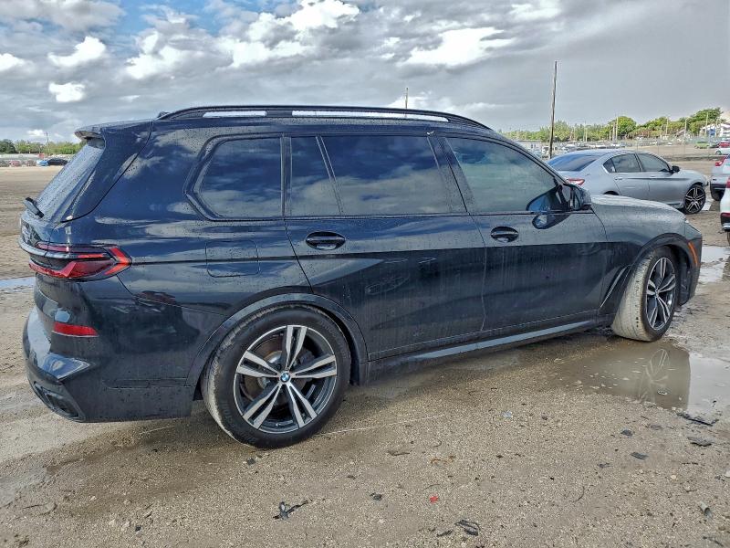 2025 BMW X7 M60I #3304556444