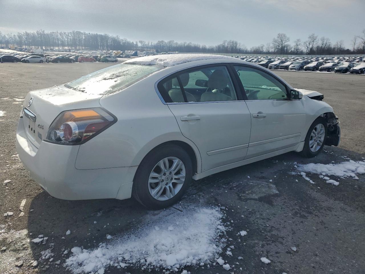 NISSAN ALTIMA BASE