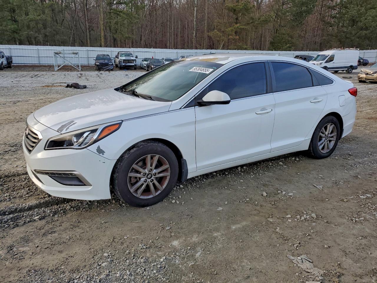 Lot #3304606478 2015 HYUNDAI SONATA SE