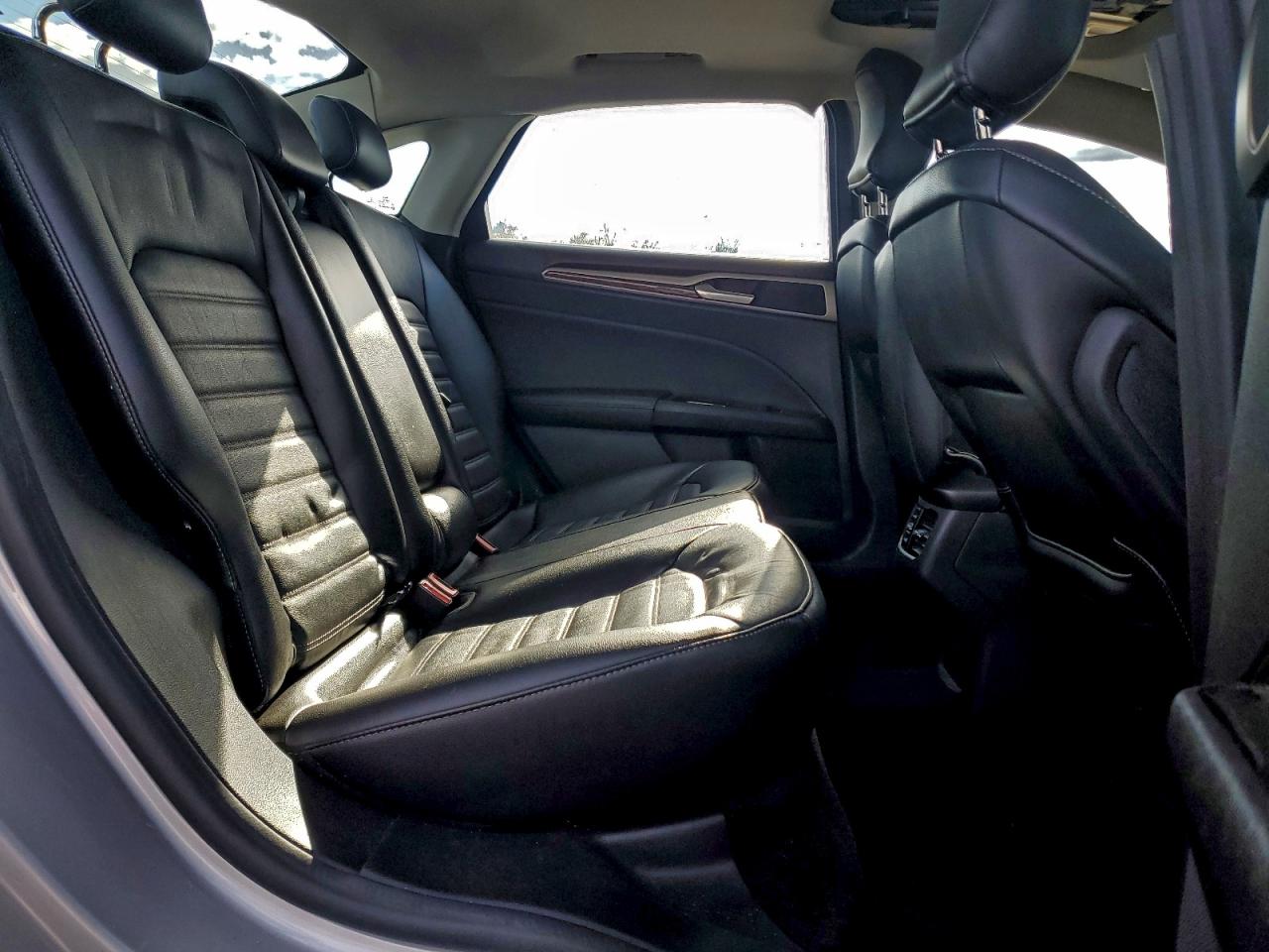 Lot #3301933464 2016 FORD FUSION SE