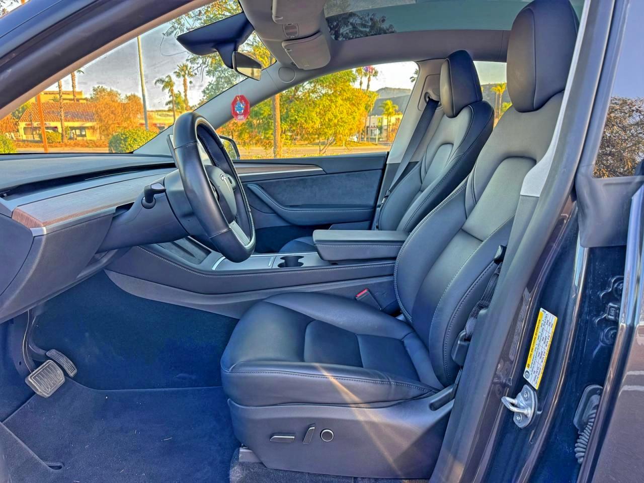 Lot #3308243185 2025 TESLA MODEL Y