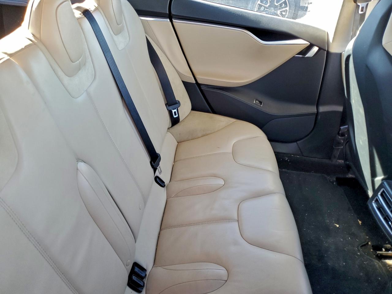 Lot #3315989122 2013 TESLA MODEL S