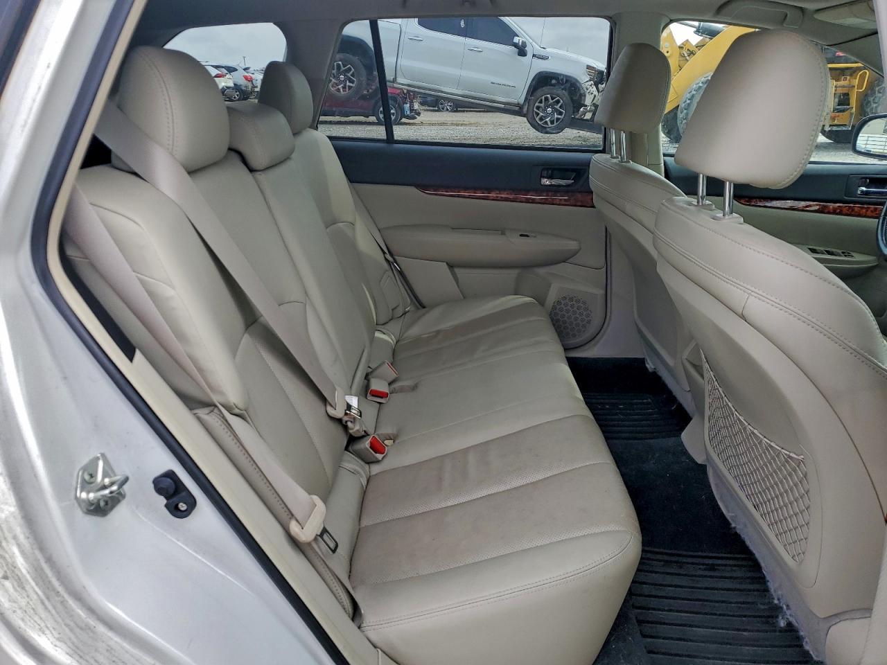 SUBARU OUTBACK 3.6R LIMITED