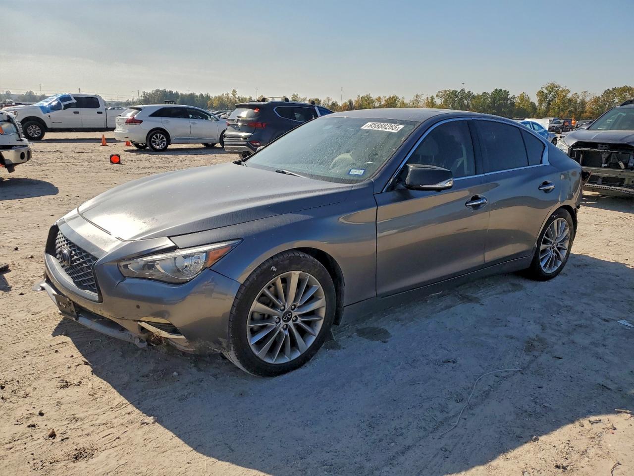 INFINITI Q50 PURE