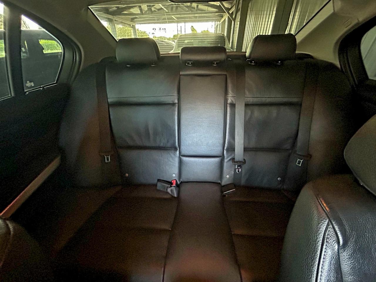 BMW 3 SERIES XI SULEV