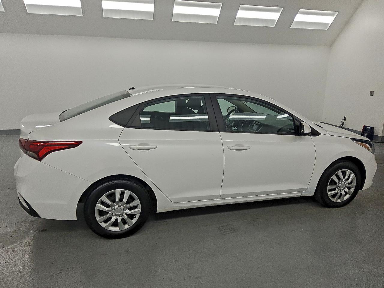 HYUNDAI ACCENT SE
