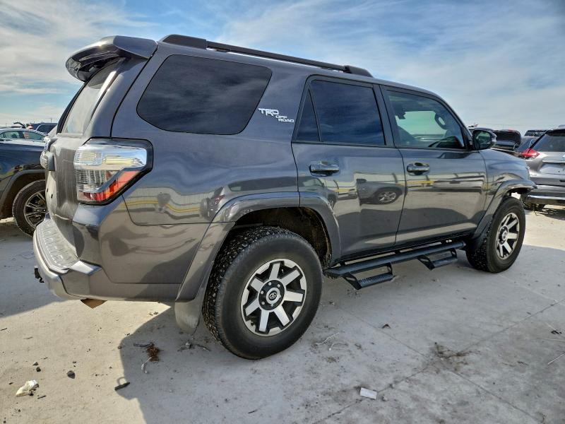2020 TOYOTA 4RUNNER SR #3310542046