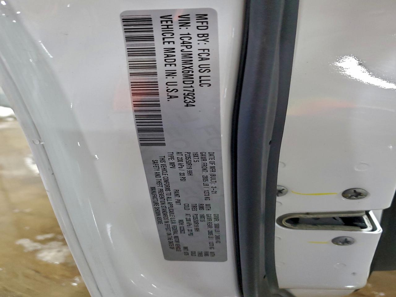 JEEP GRAND CHEROKEE LATITUDE LUX