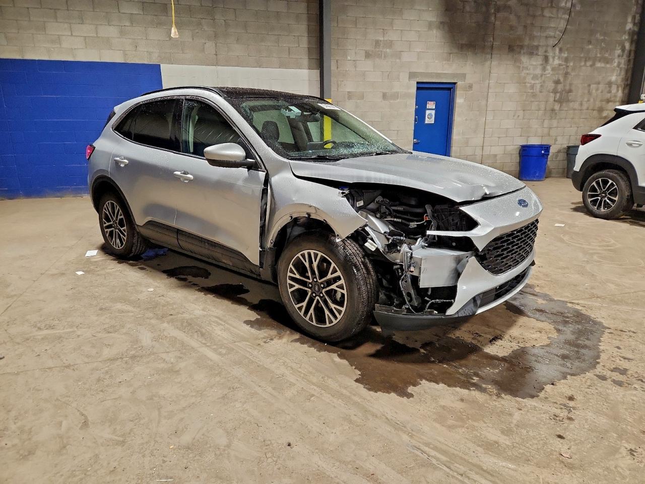 Lot #3305397343 2020 FORD ESCAPE SEL