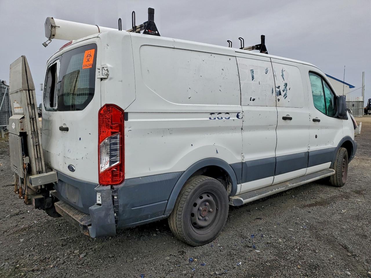 FORD TRANSIT T-250