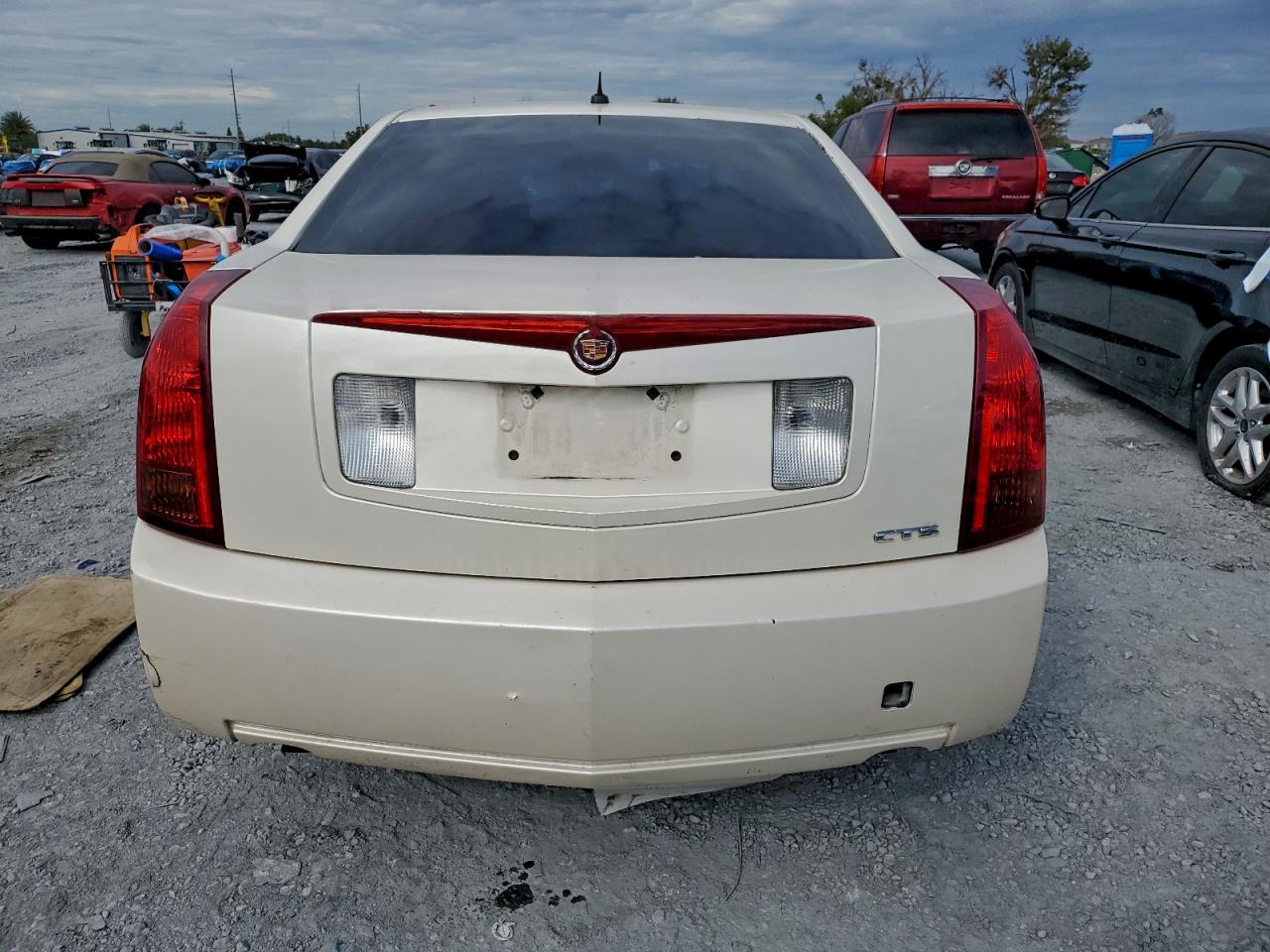 Lot #3302799997 2005 CADILLAC CTS HI FEA