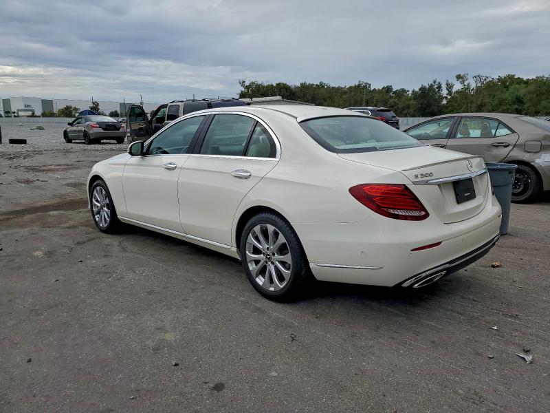 2018 MERCEDES-BENZ E 300 #3302879960