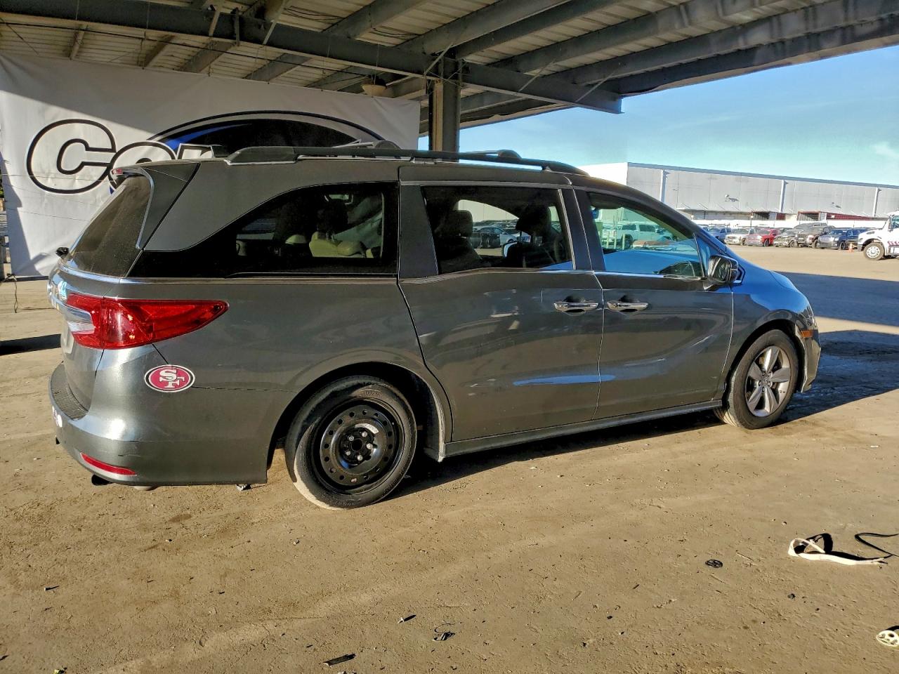 Lot #3311602350 2018 HONDA ODYSSEY EX