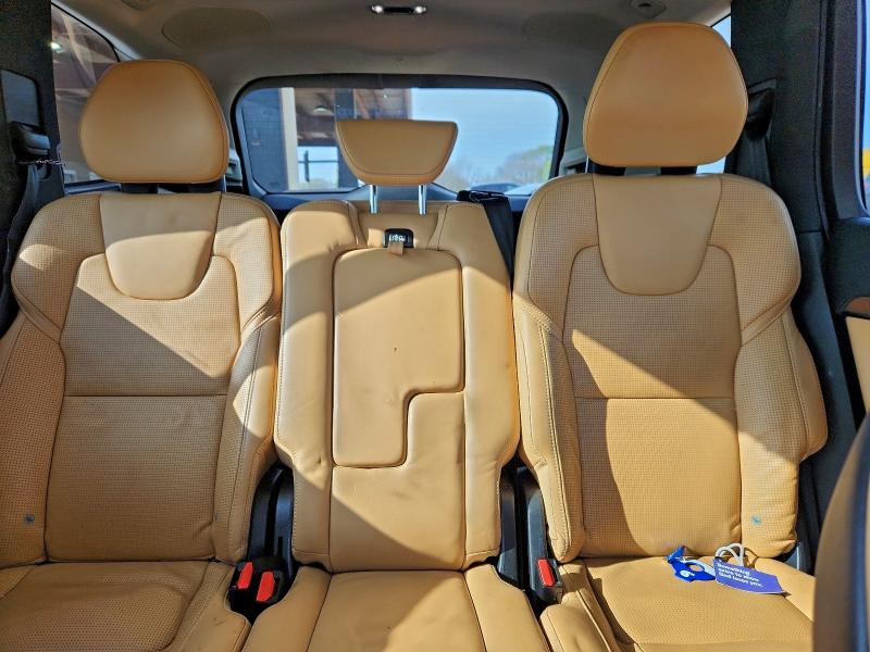 2016 VOLVO XC90 T6 #3310354956