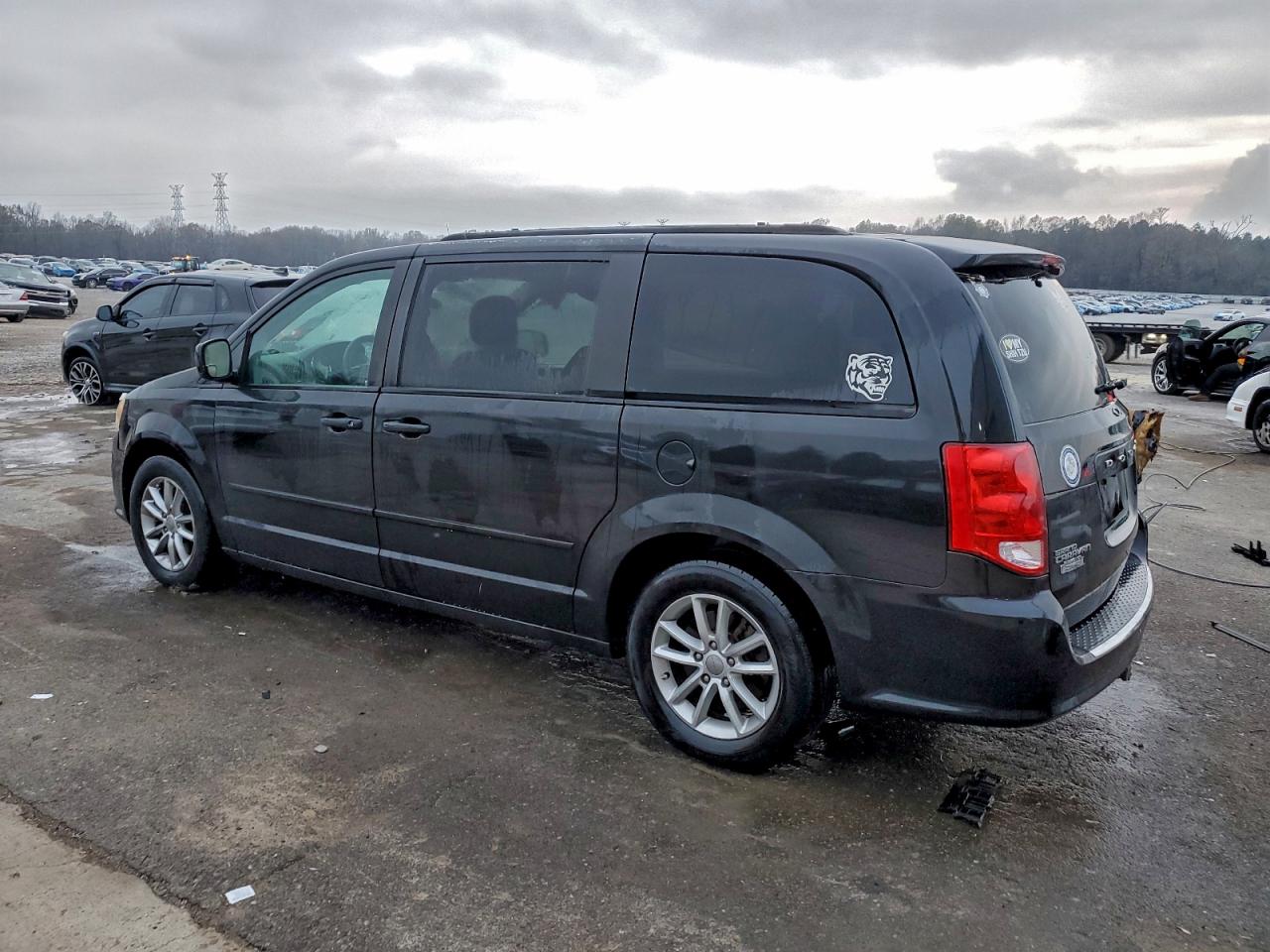 DODGE GRAND CARAVAN SXT