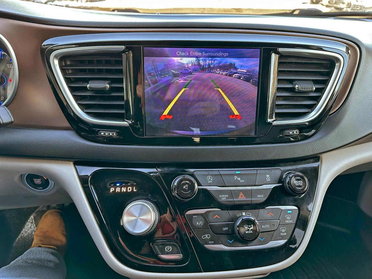 CHRYSLER PACIFICA TOURING L PLUS