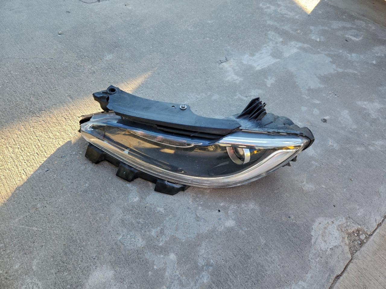 CHRYSLER 200 LIMITED