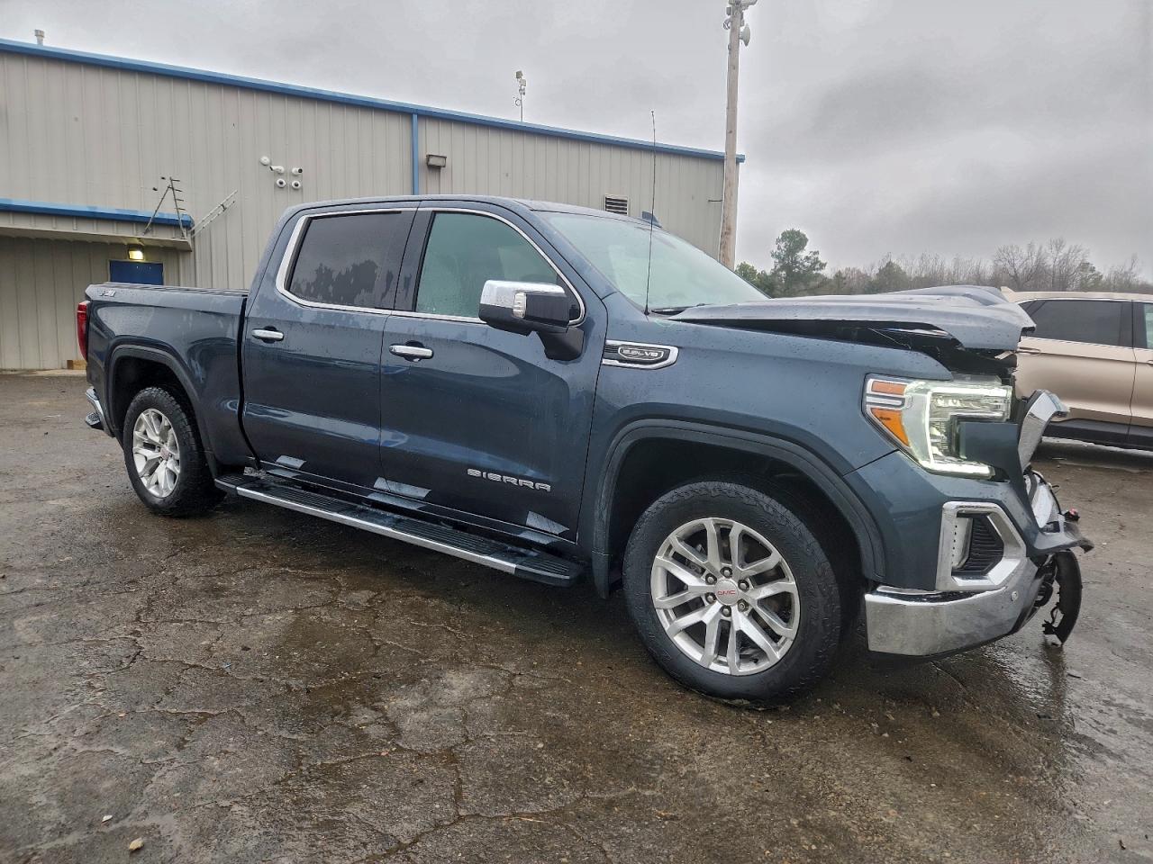 GMC SIERRA K1500 SLT