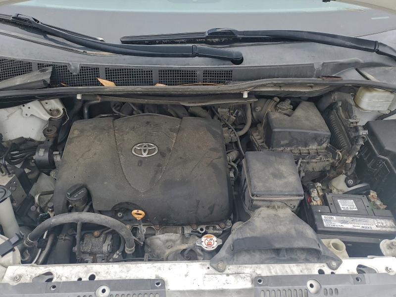 2019 TOYOTA SIENNA XLE #3305365317