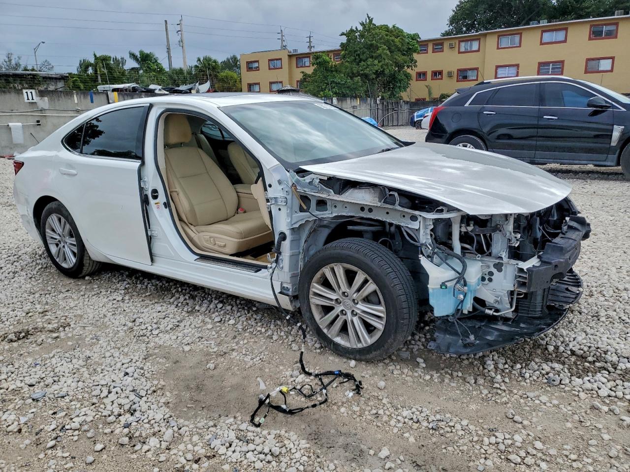 Lot #3317709081 2013 LEXUS ES 350