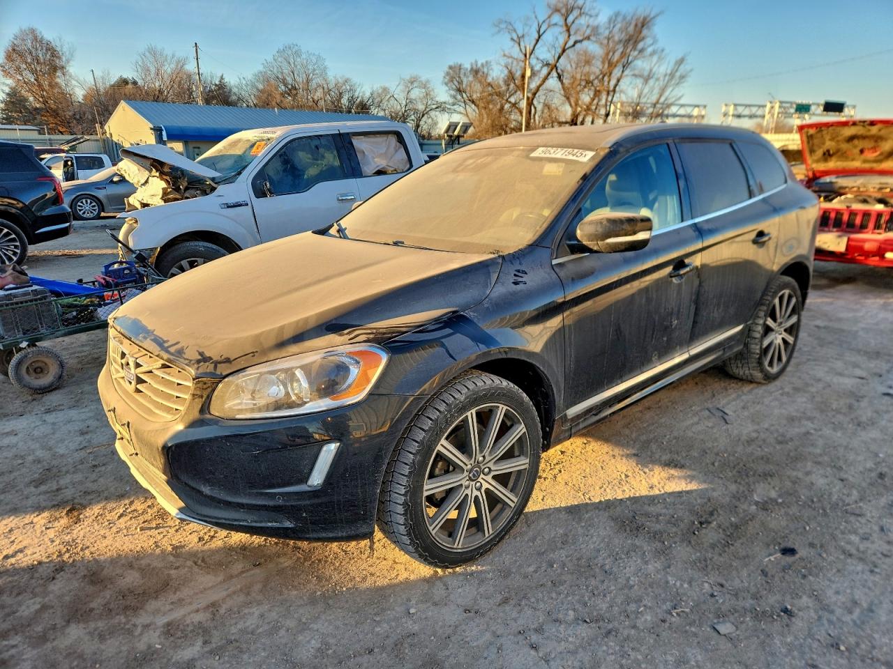 VOLVO XC60 T5 PLATINUM