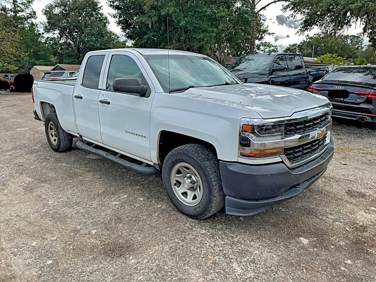 CHEVROLET SILVERADO K1500 BASE/LS