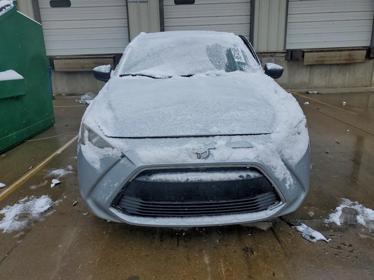 Lot #3316797461 2017 TOYOTA YARIS IA