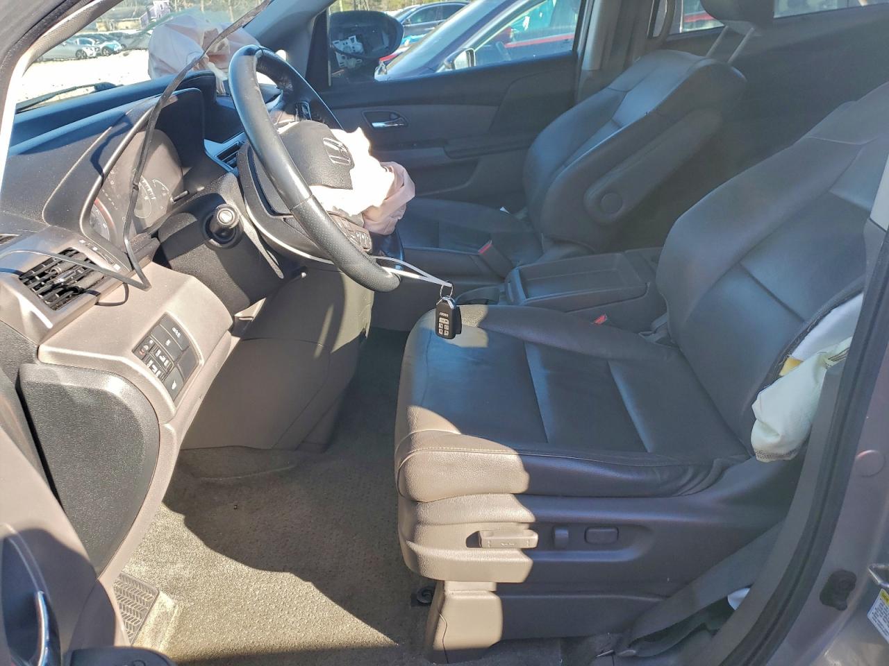 Lot #3316003103 2016 HONDA ODYSSEY EX