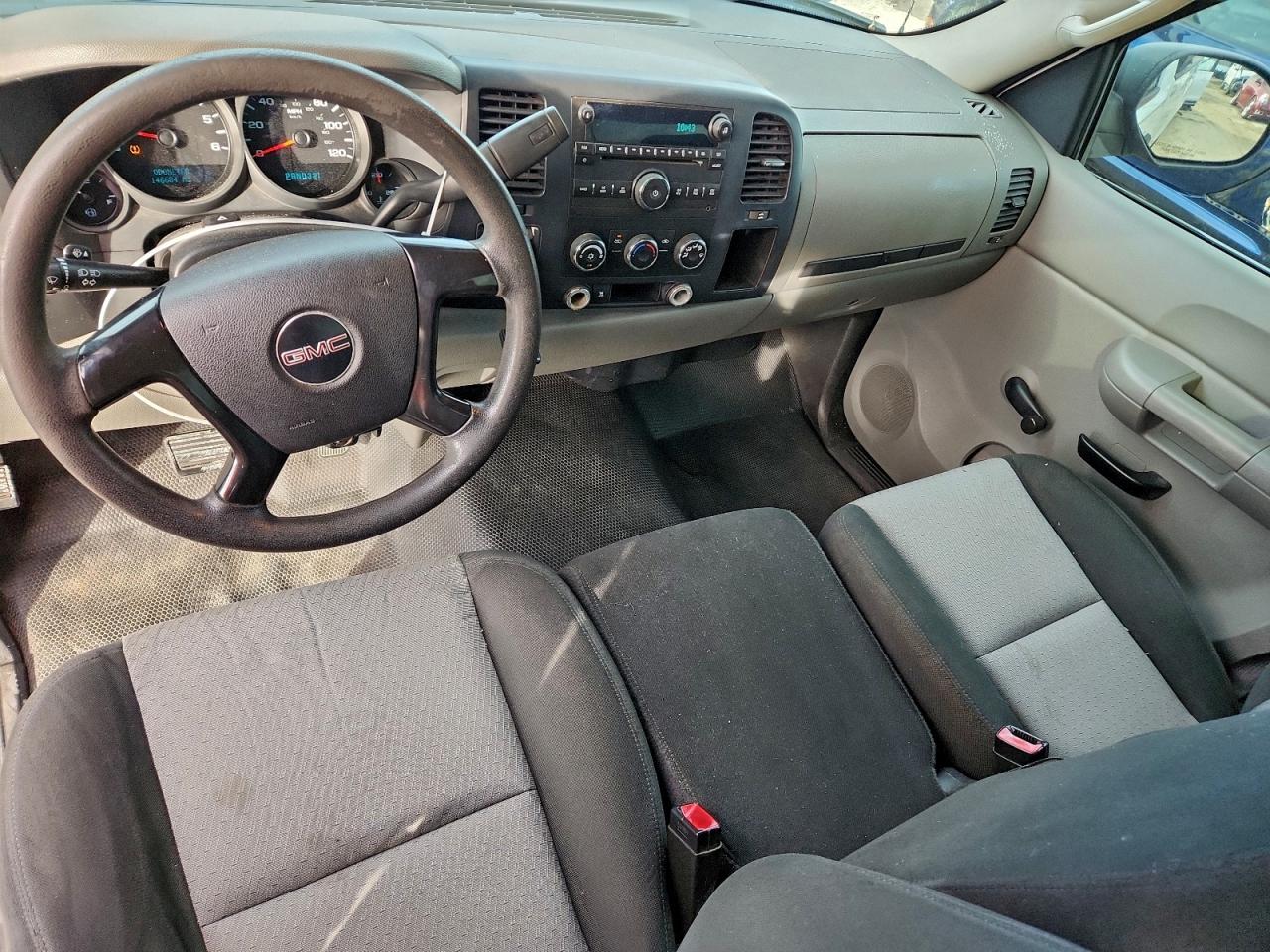 Lot #3310521057 2009 GMC SIERRA C15