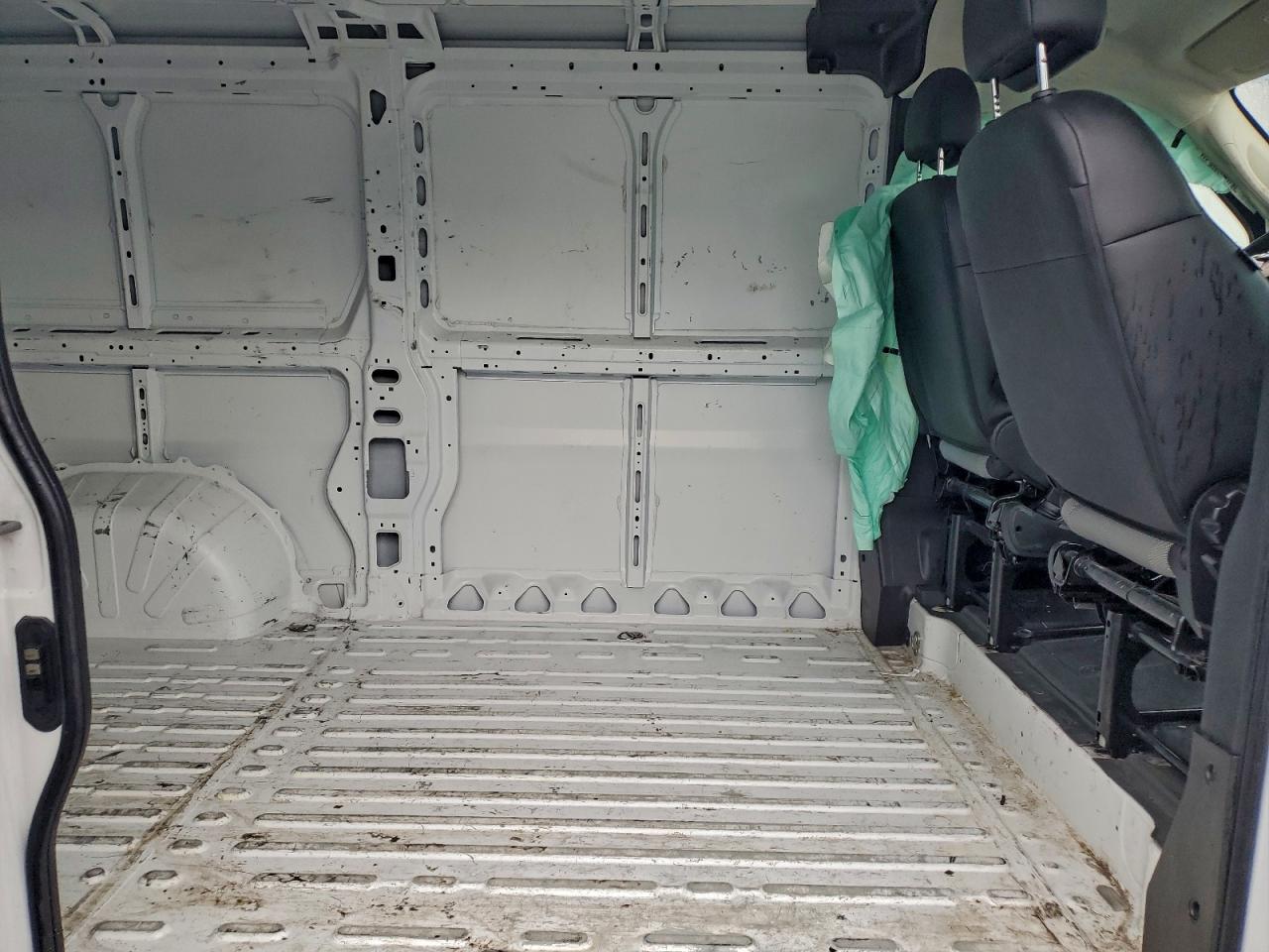 RAM PROMASTER 2500 STANDARD