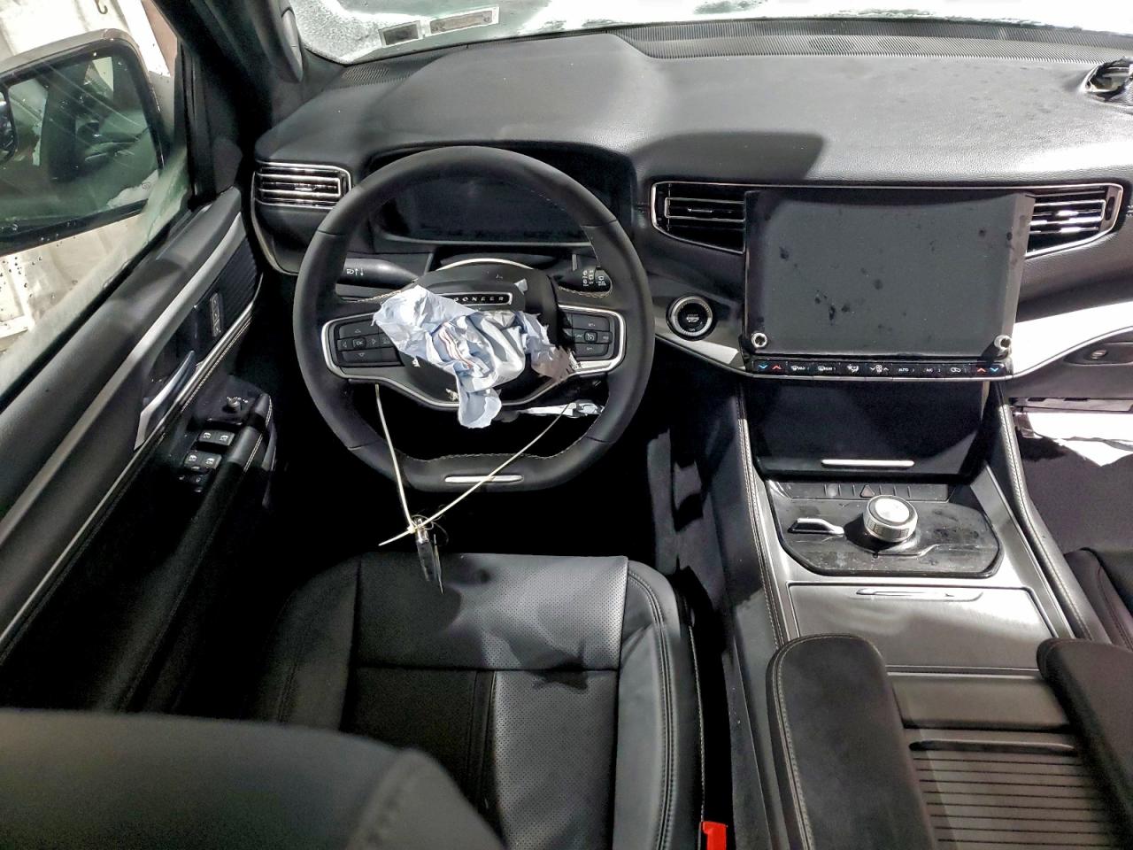 Lot #3302800000 2025 JEEP WAGONEER S