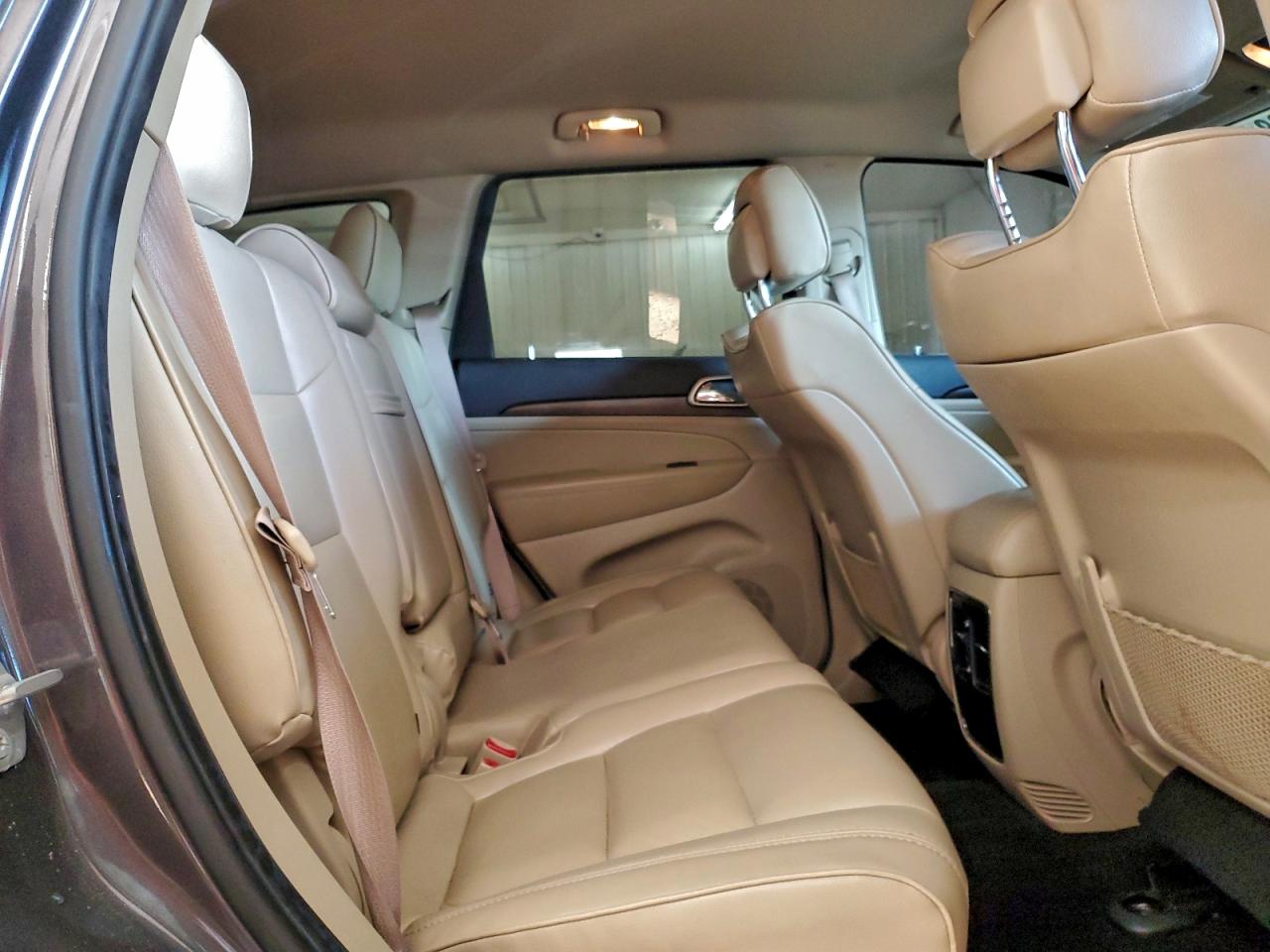 JEEP GRAND CHEROKEE LAREDO