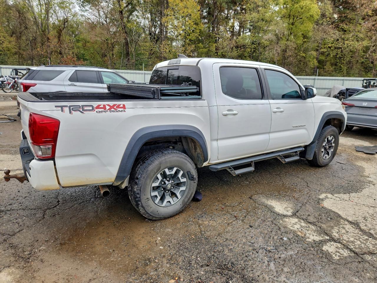 TOYOTA TACOMA DOUBLE CAB