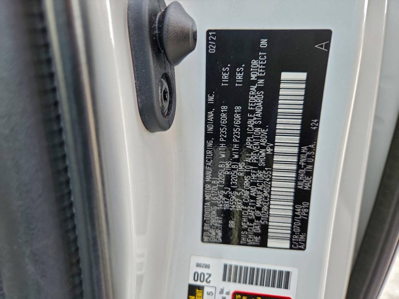 TOYOTA SIENNA LIMITED