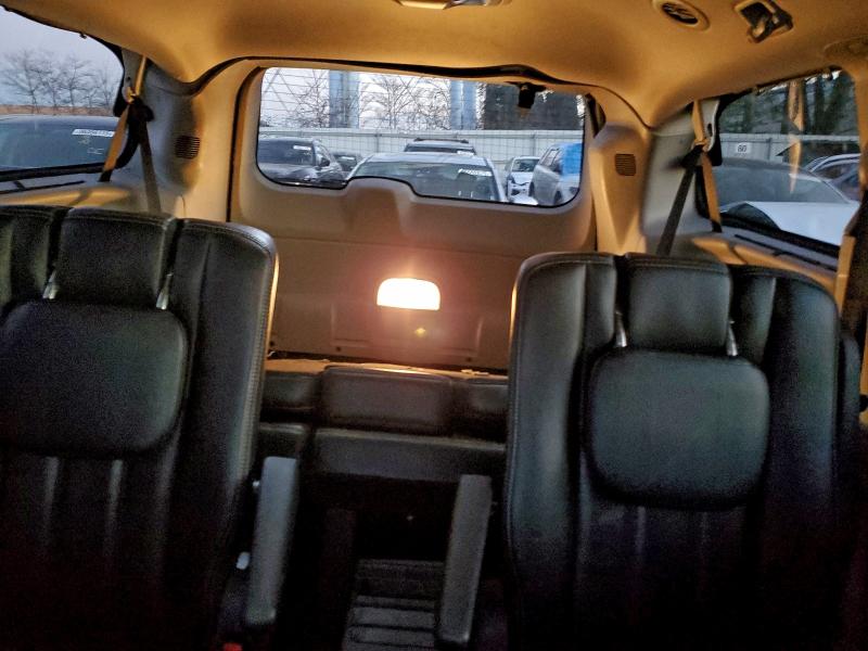 2012 CHRYSLER TOWN & COU #3315803360