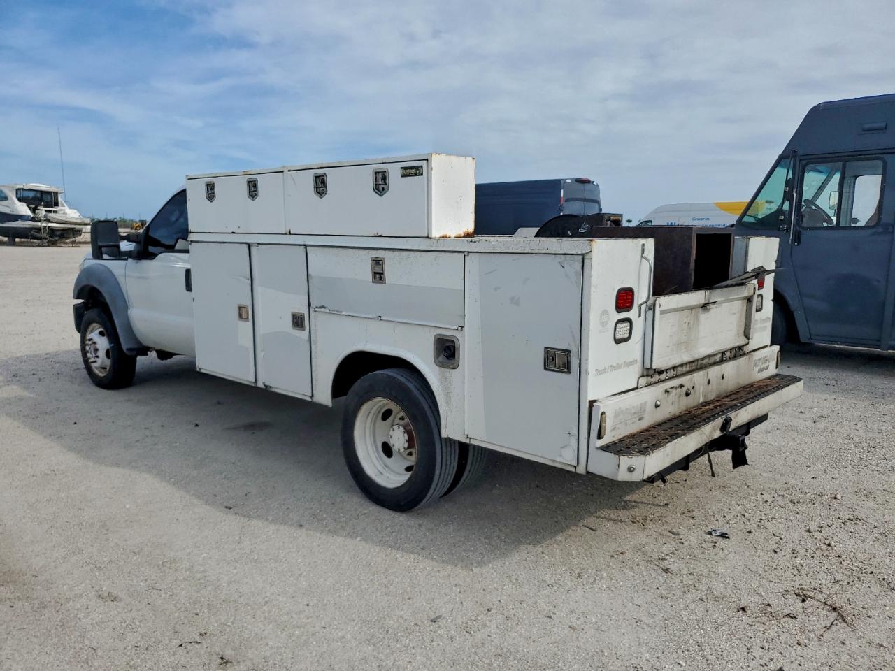 FORD F-450 SUPER DUTY