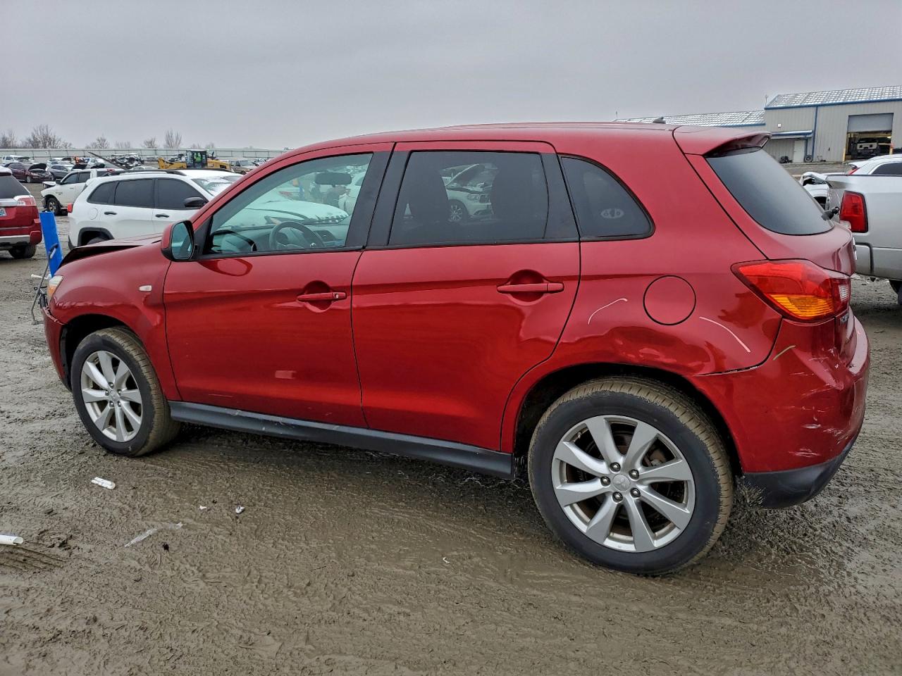 MITSUBISHI OUTLANDER ES