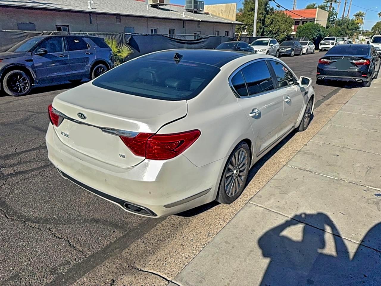 Lot #3315903133 2015 KIA K900