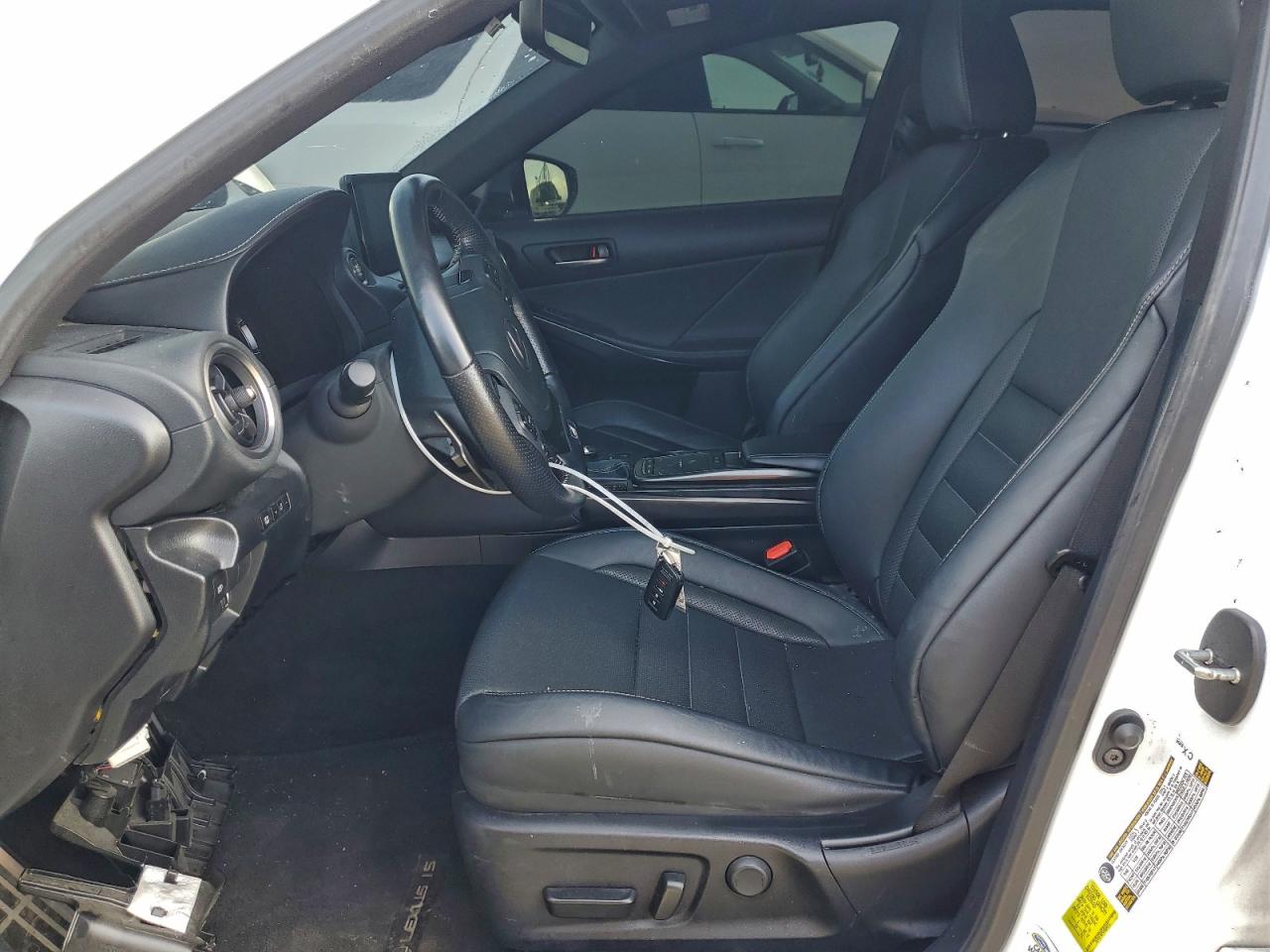 LEXUS IS 350 F SPORT