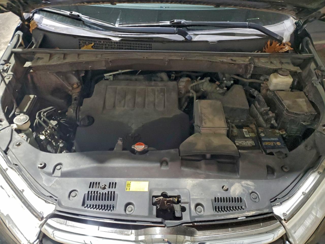 TOYOTA HIGHLANDER XLE