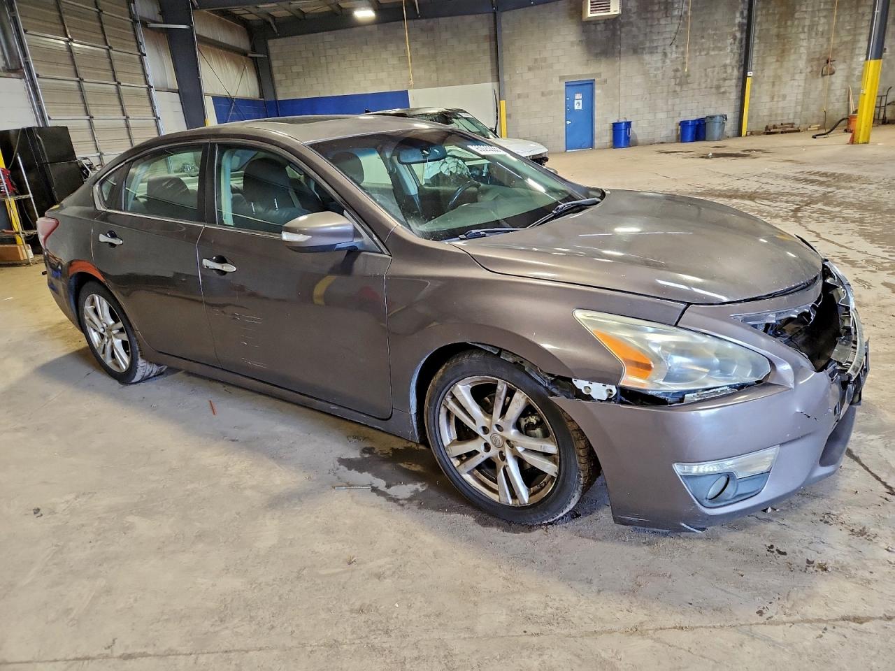 NISSAN ALTIMA 3.5S