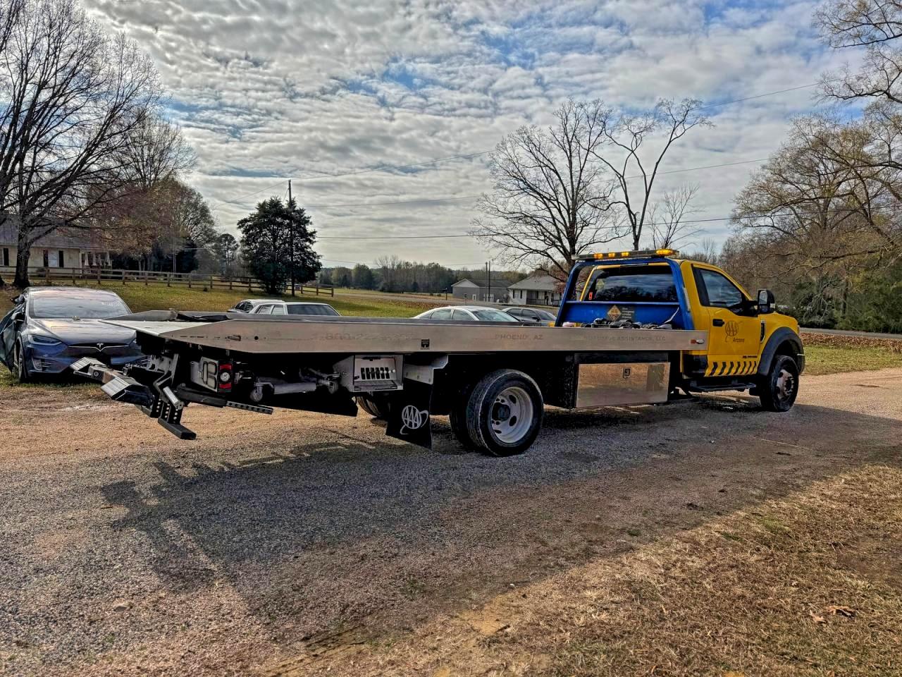 FORD F-550 SUPER DUTY