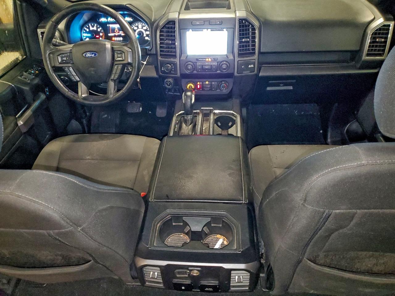 FORD F-150 SUPERCREW