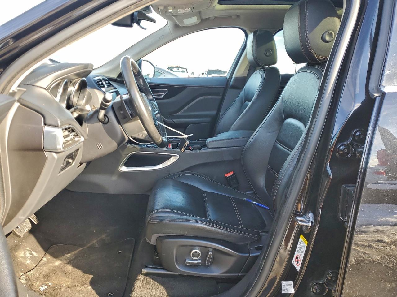 JAGUAR F-PACE PRESTIGE