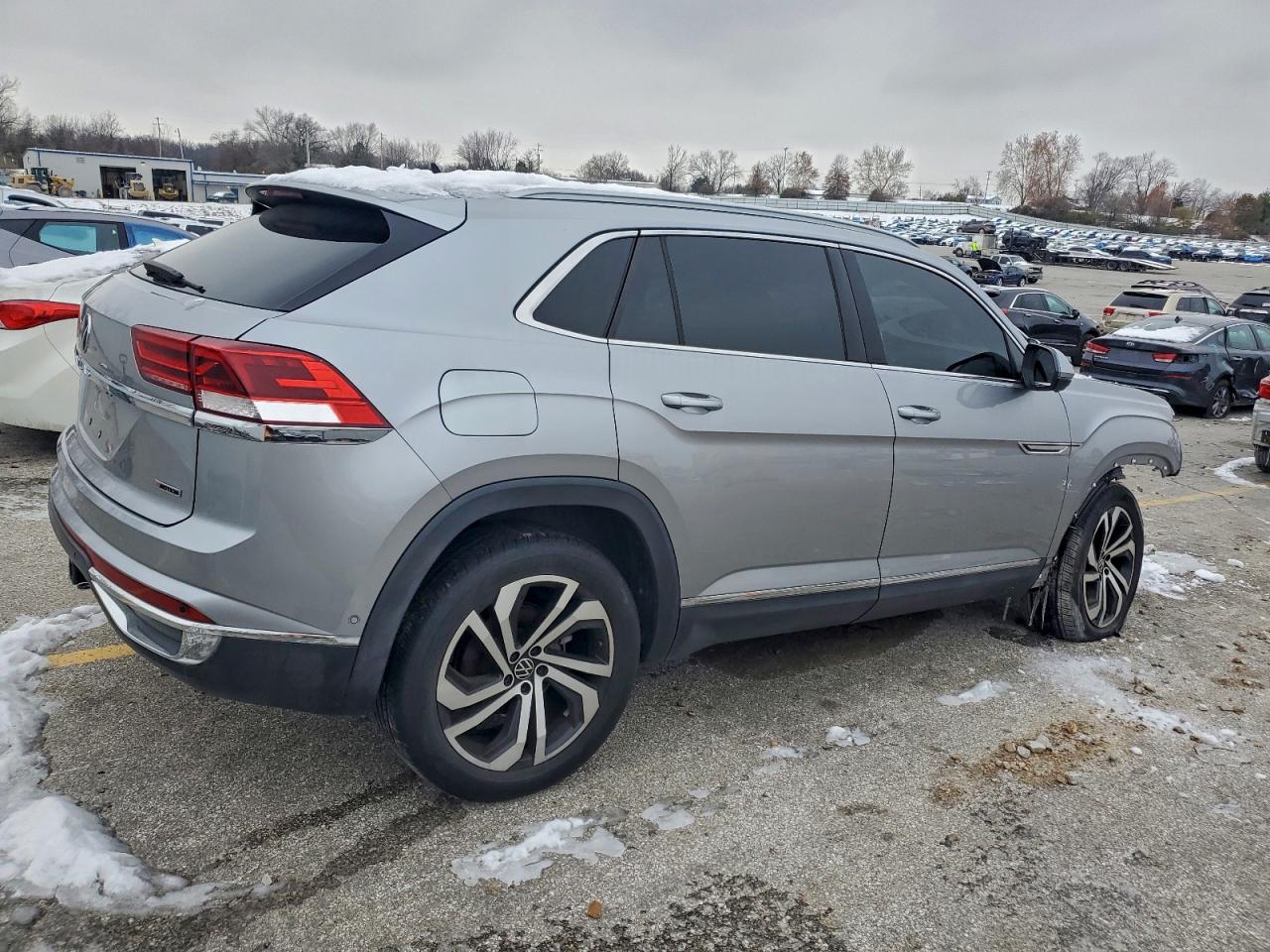 VOLKSWAGEN ATLAS CROSS SPORT SEL PREMIUM