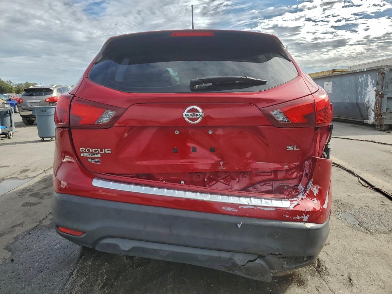 NISSAN ROGUE SPORT S