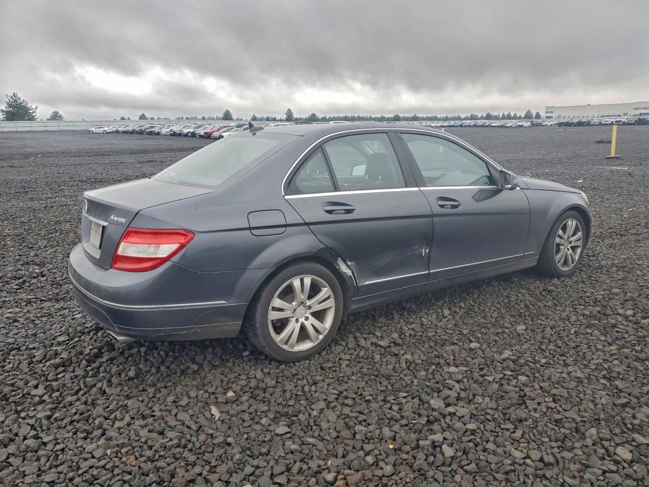 Lot #3316120233 2011 MERCEDES-BENZ C 300 4MAT